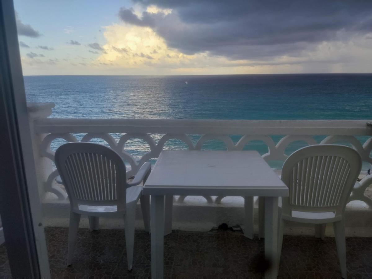 “Magic Sunrise At Cancun” Kültér fotó